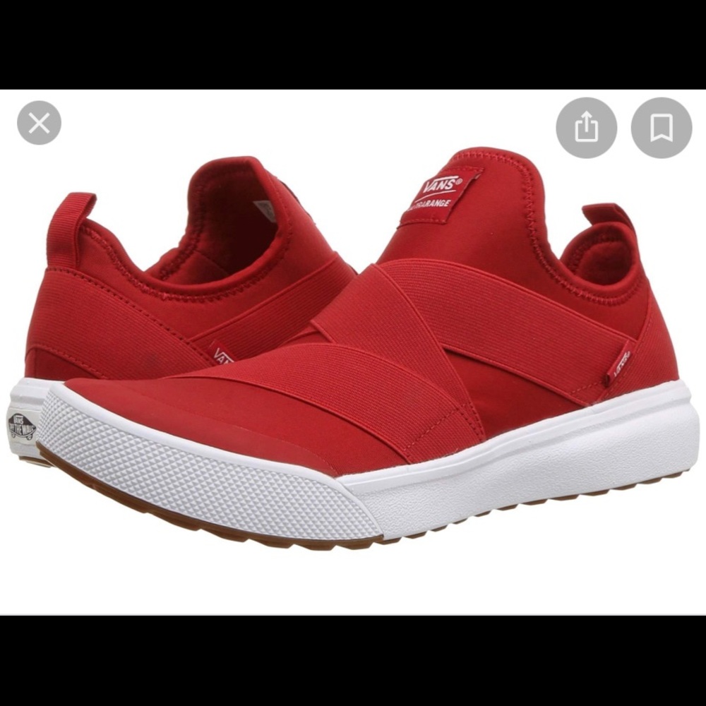 DO NOT BUY!! I am in search of these red gore ultra range! Women’s 8.5 or 9  (: